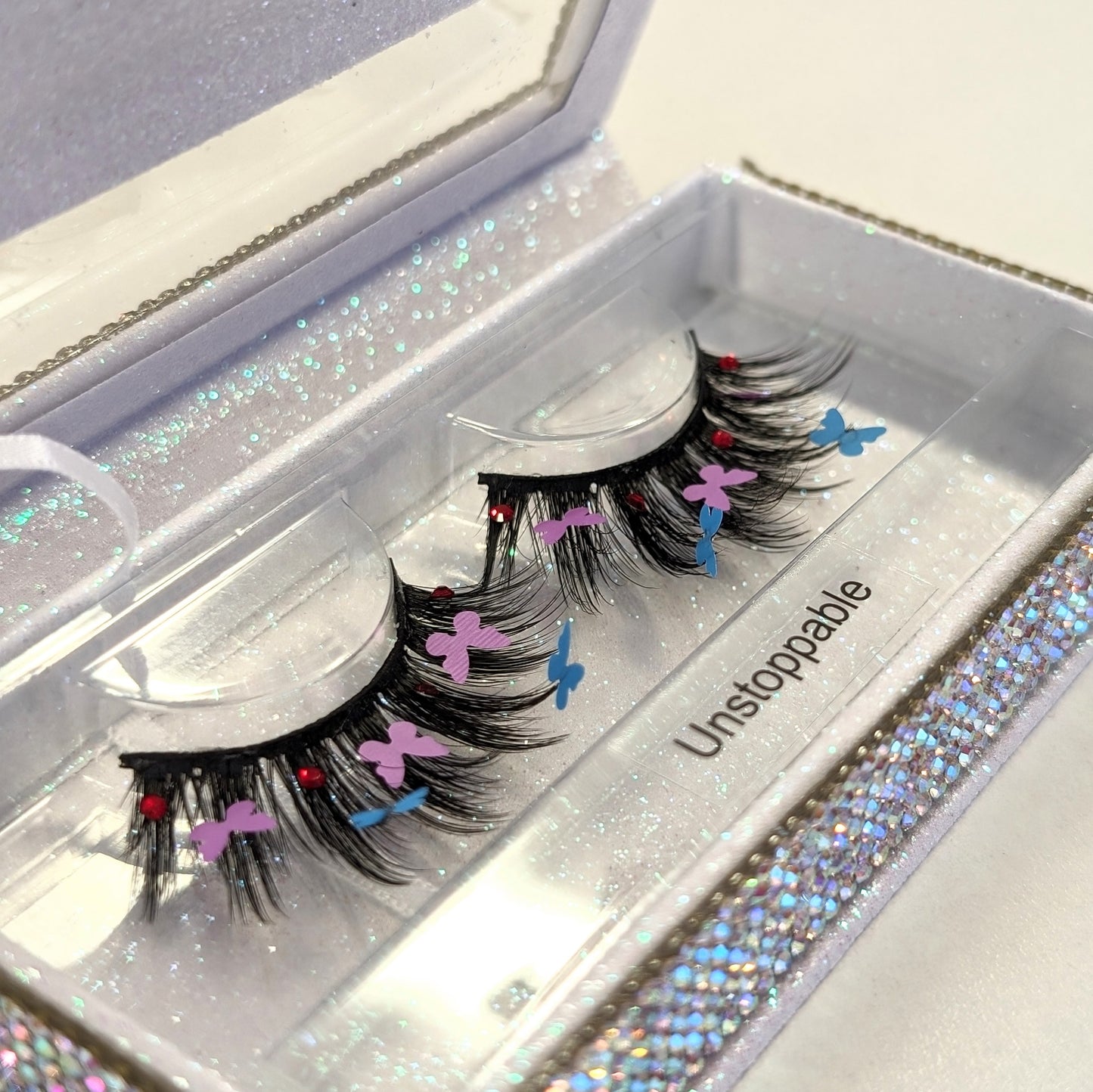 Unstoppable Strip Lashes